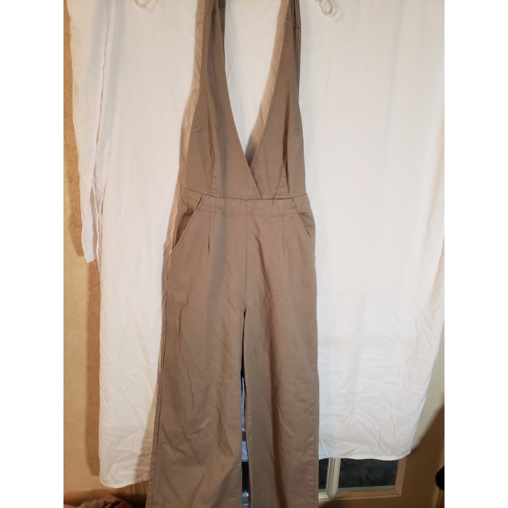 Women's Forever 21 Tan Capri Jumpsuit Size S